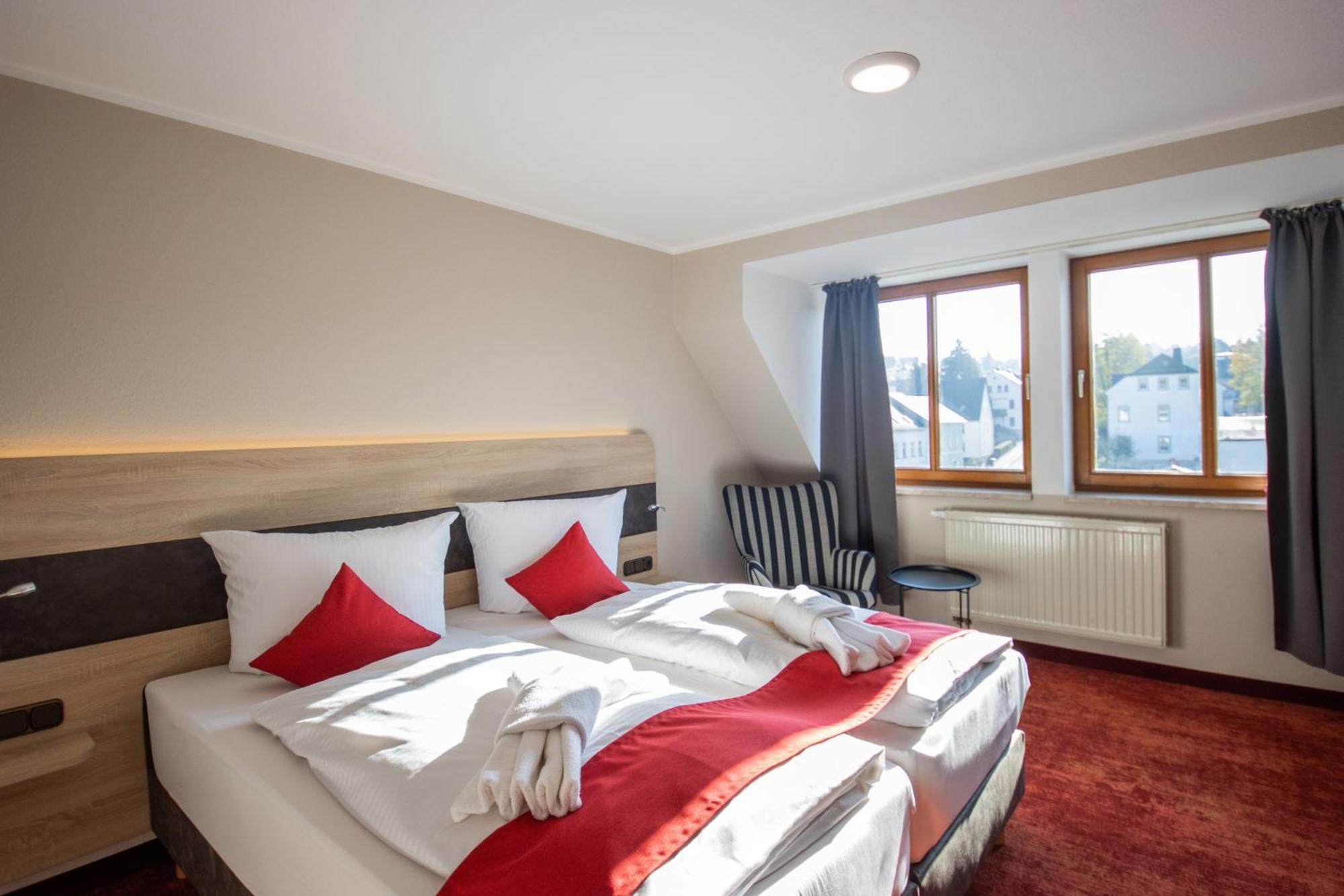 Hotel Lengenfelder Hof 렌겐펠트 외부 사진