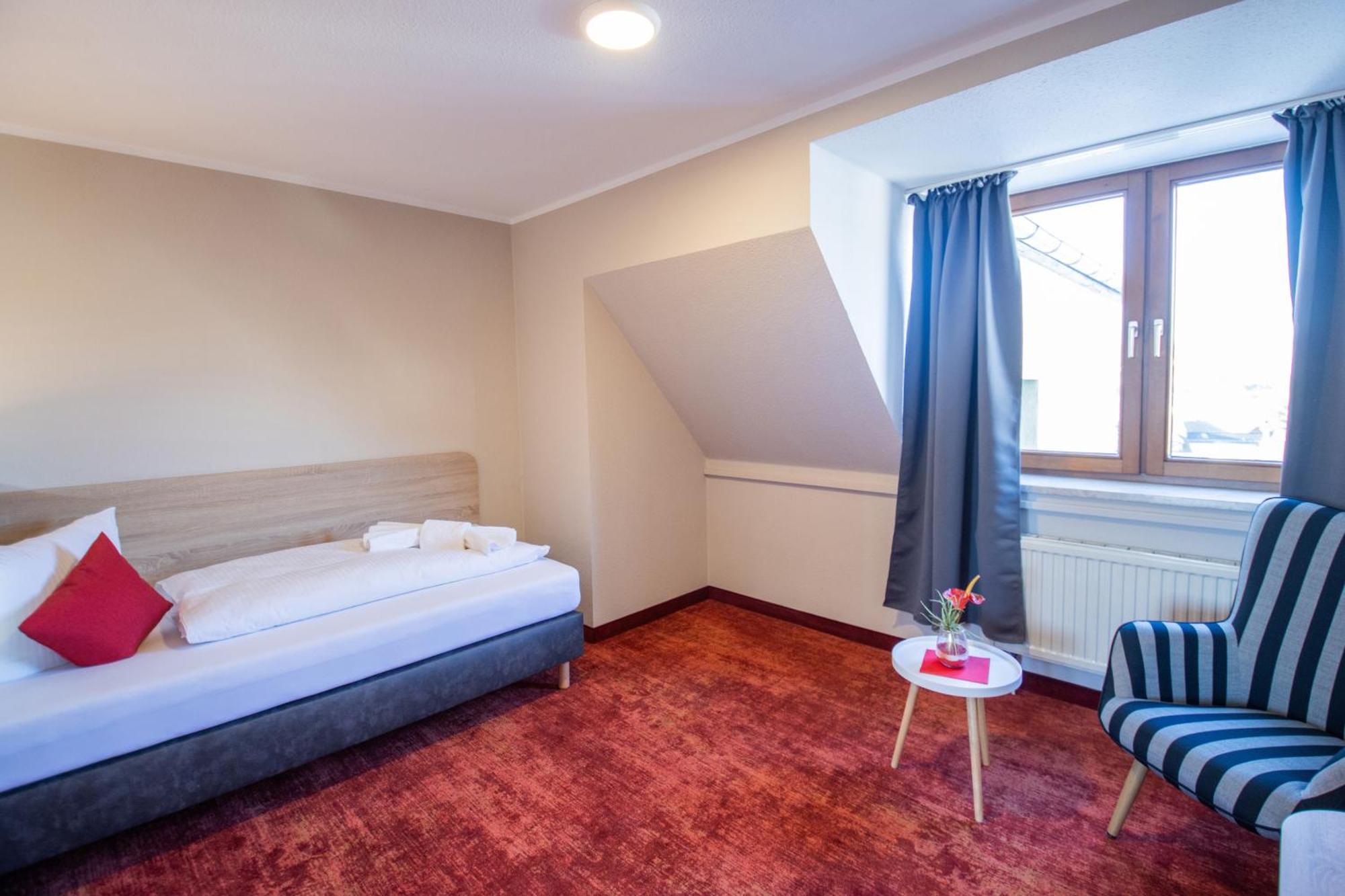 Hotel Lengenfelder Hof 렌겐펠트 외부 사진