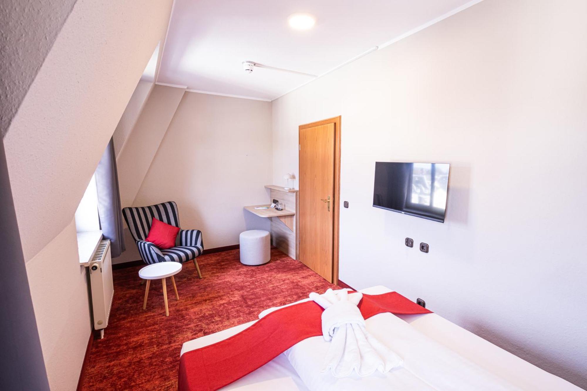 Hotel Lengenfelder Hof 렌겐펠트 외부 사진