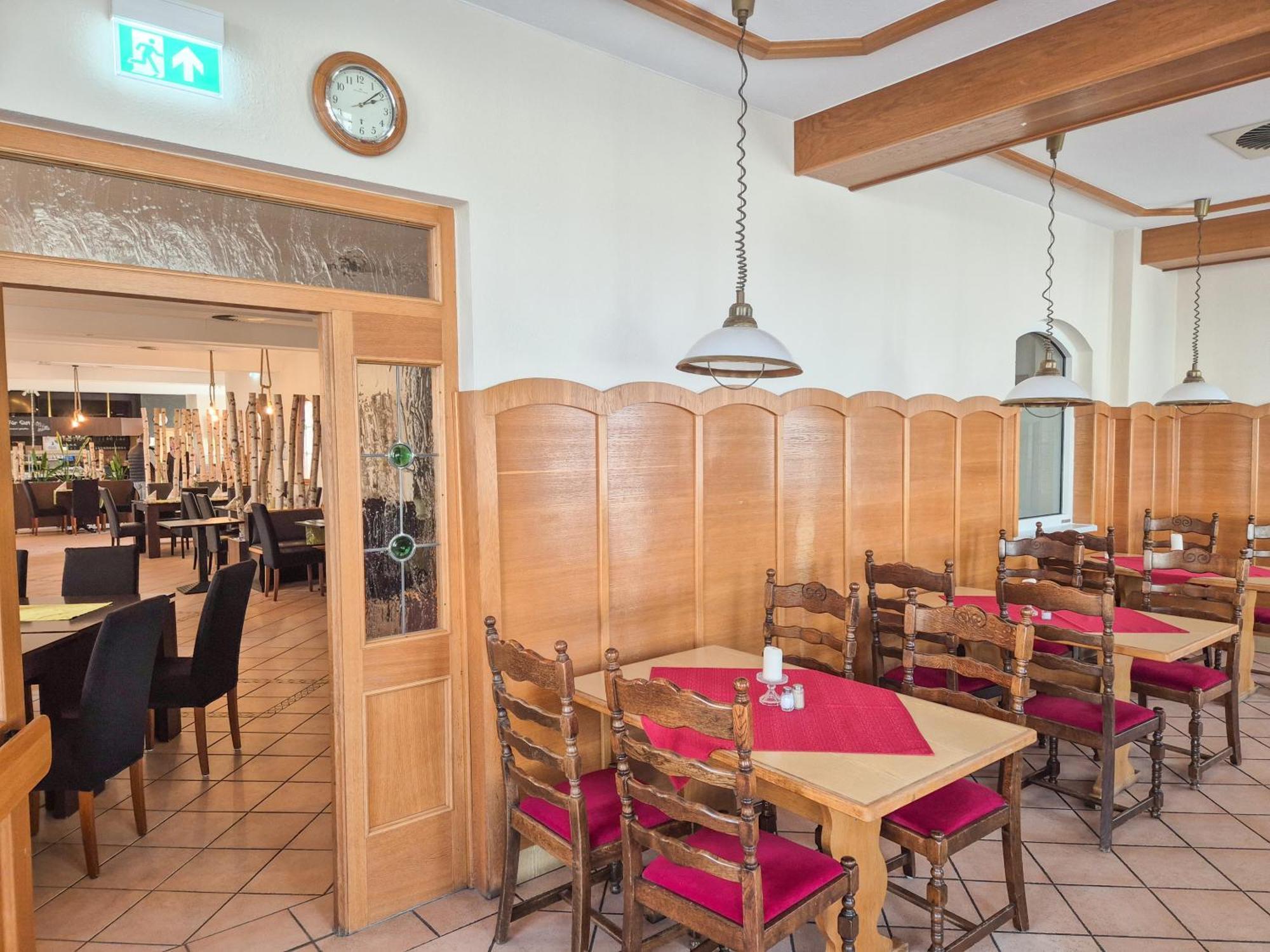 Hotel Lengenfelder Hof 렌겐펠트 외부 사진